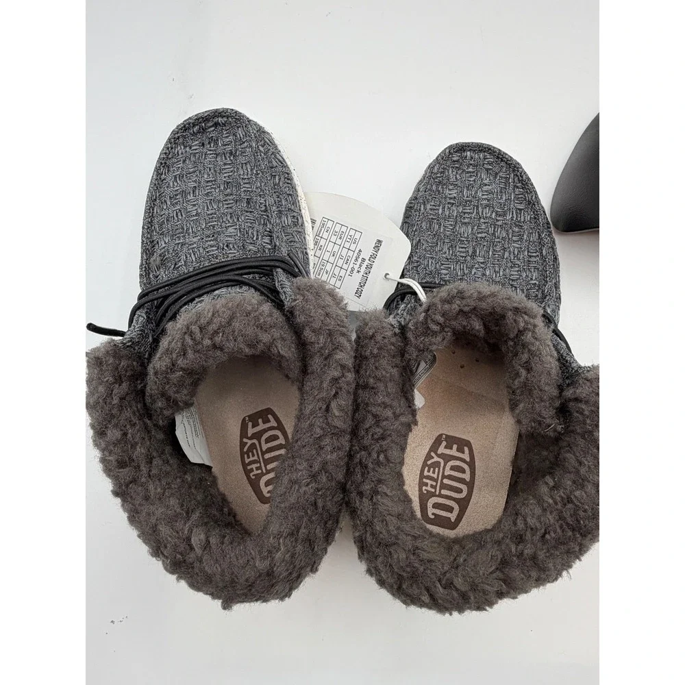 Hey Dude Wendy Fold Youth Stitch Cozy Shoes, US YT1, EU 33,Dark Gray Faux Fur